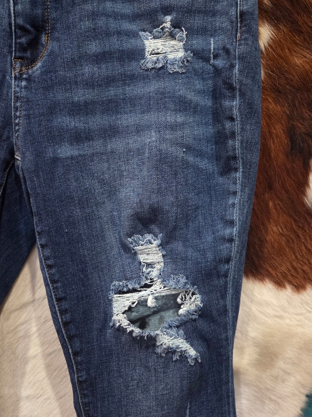 Judy Blue Dark Wash Distressed Ankle Jeans - Picture 3 of 7